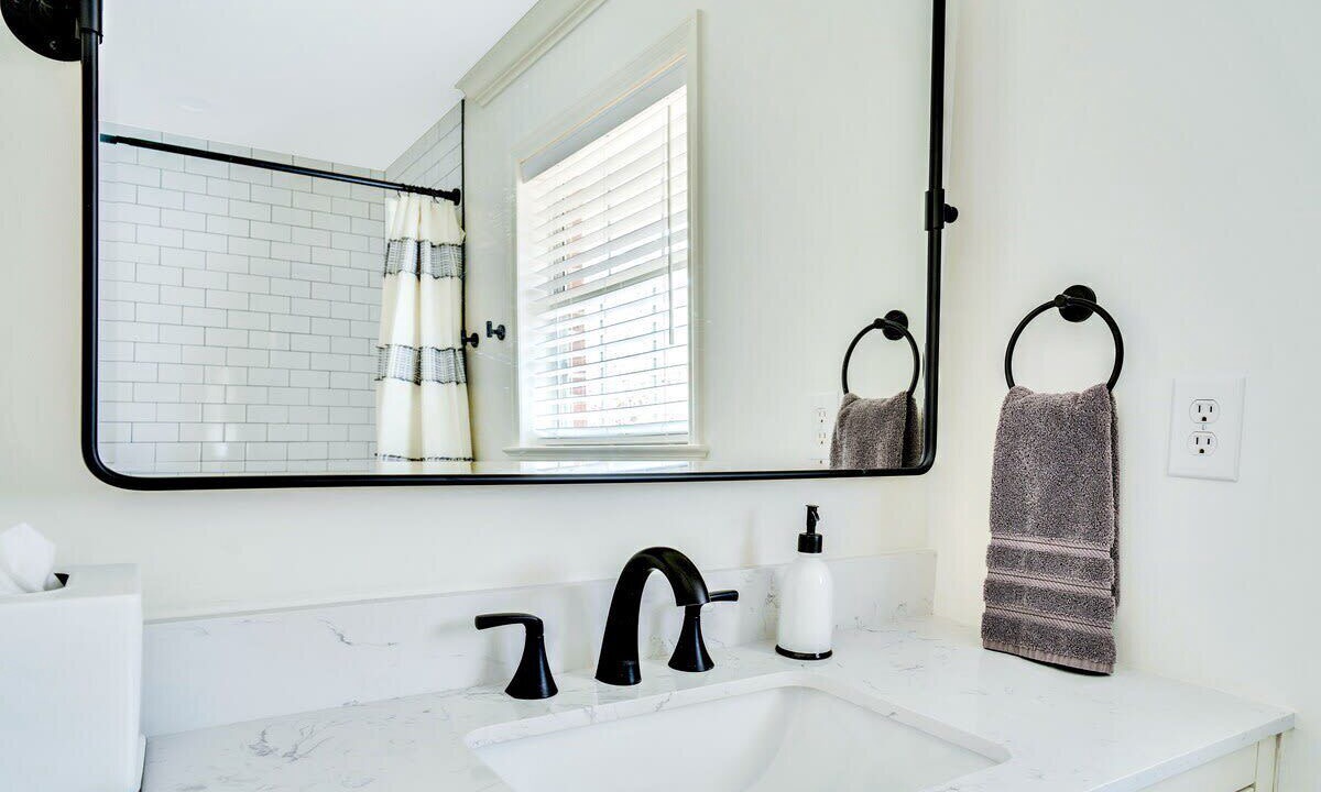 Photo of Bathroom in Graysville