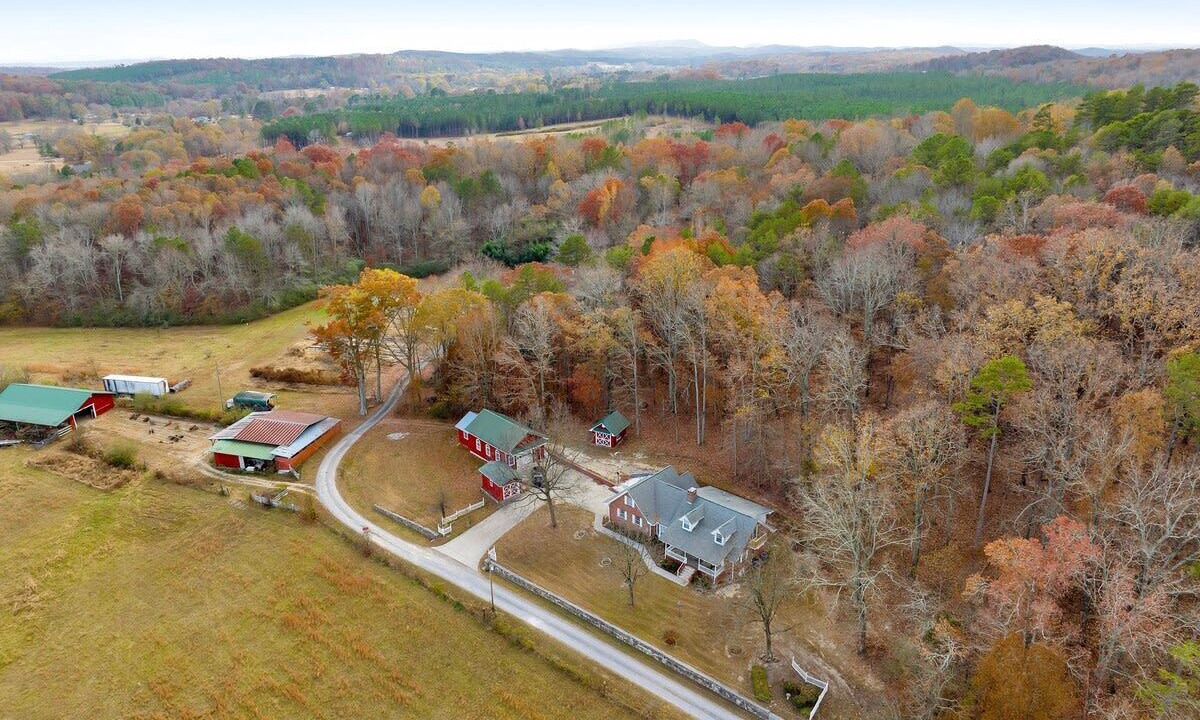 Photo of Outdoor in Graysville