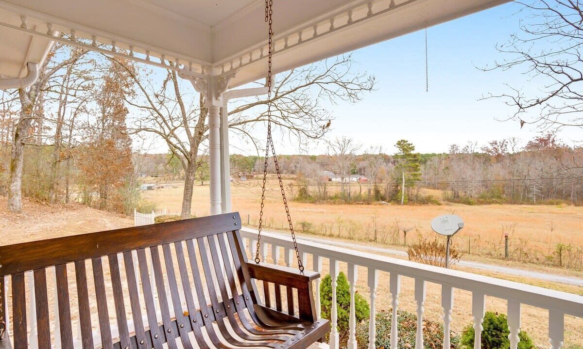 Photo of Outdoor in Graysville