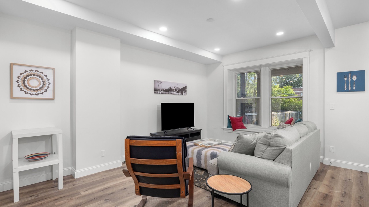 Photo of Livingroom in St. Louis