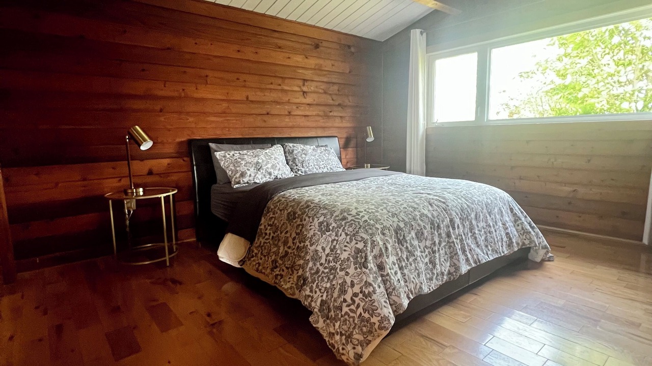 Photo of Bedroom in Bayview