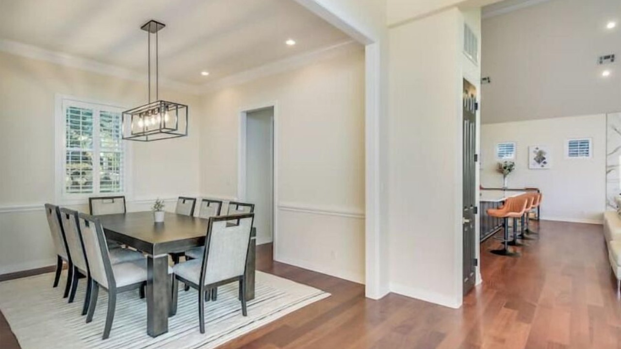 Photo of Livingroom in Travis Landing