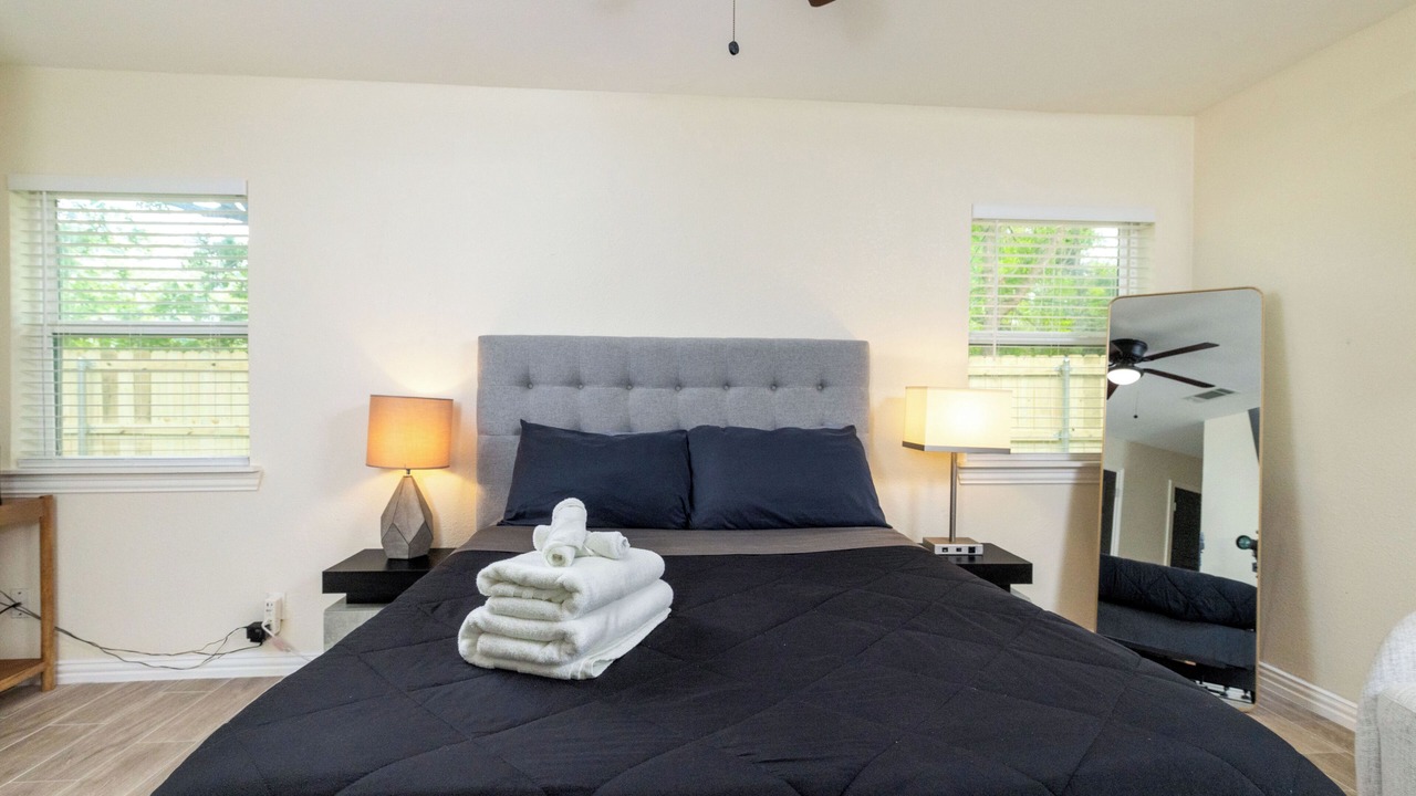 Photo of Bedroom in Lake Worth