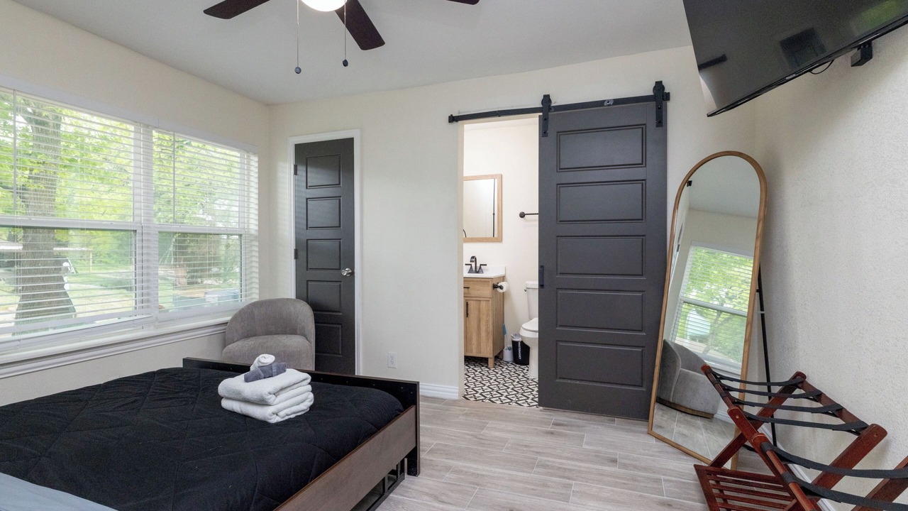 Photo of Bedroom in Lake Worth
