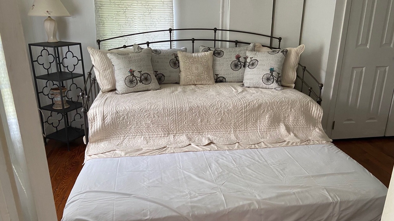 Photo of Bedroom in Shepherdstown