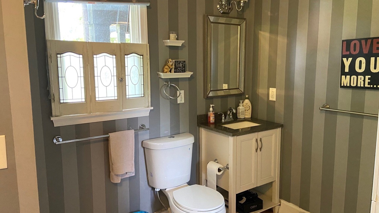 Photo of Bathroom in Shepherdstown