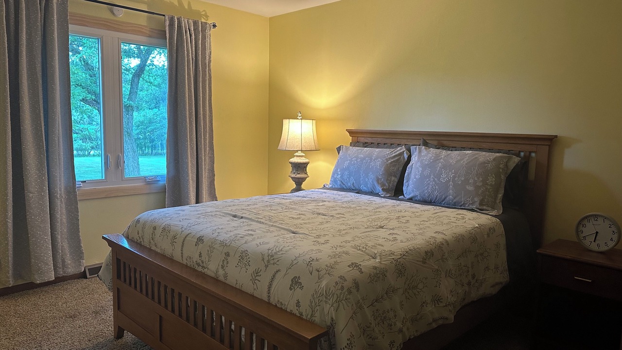 Photo of Bedroom in Thayer