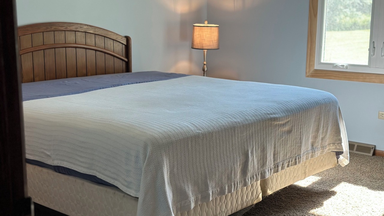 Photo of Bedroom in Thayer