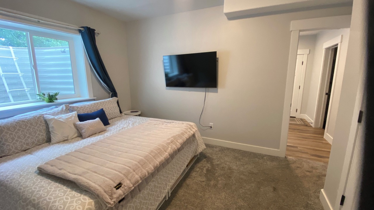 Photo of Bedroom in Mountain Green