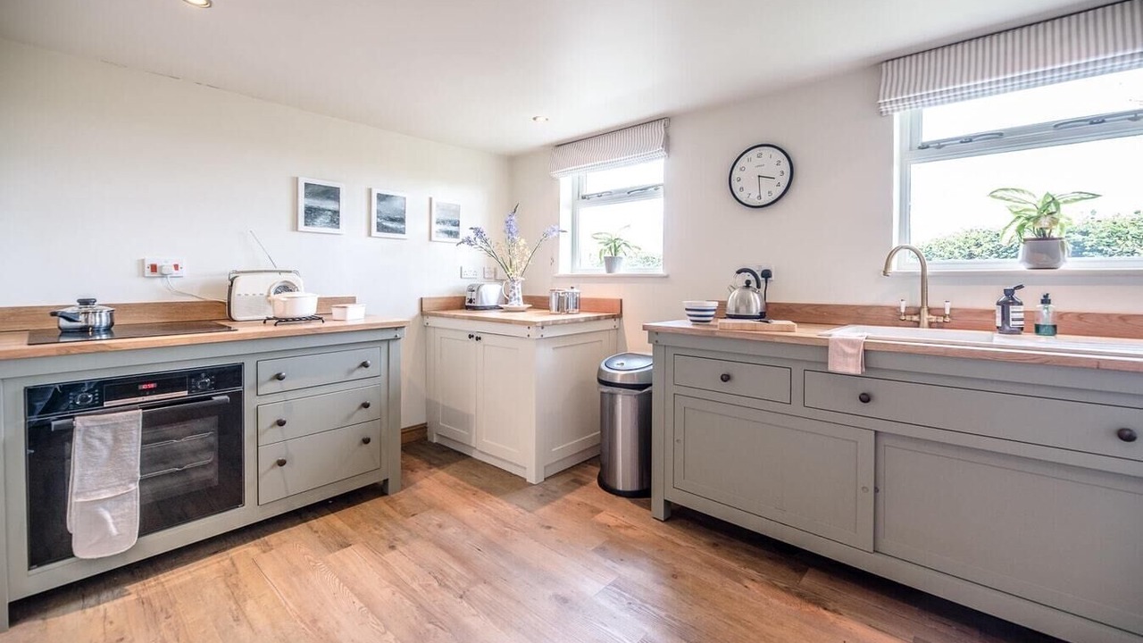 Photo of Kitchen in Eye