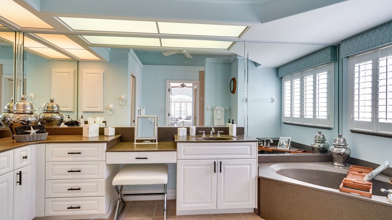 Photo of Bathroom in Cape Coral