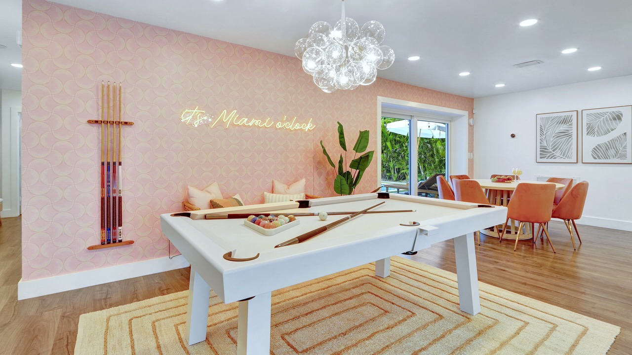Photo of Bedroom in Golden Glades