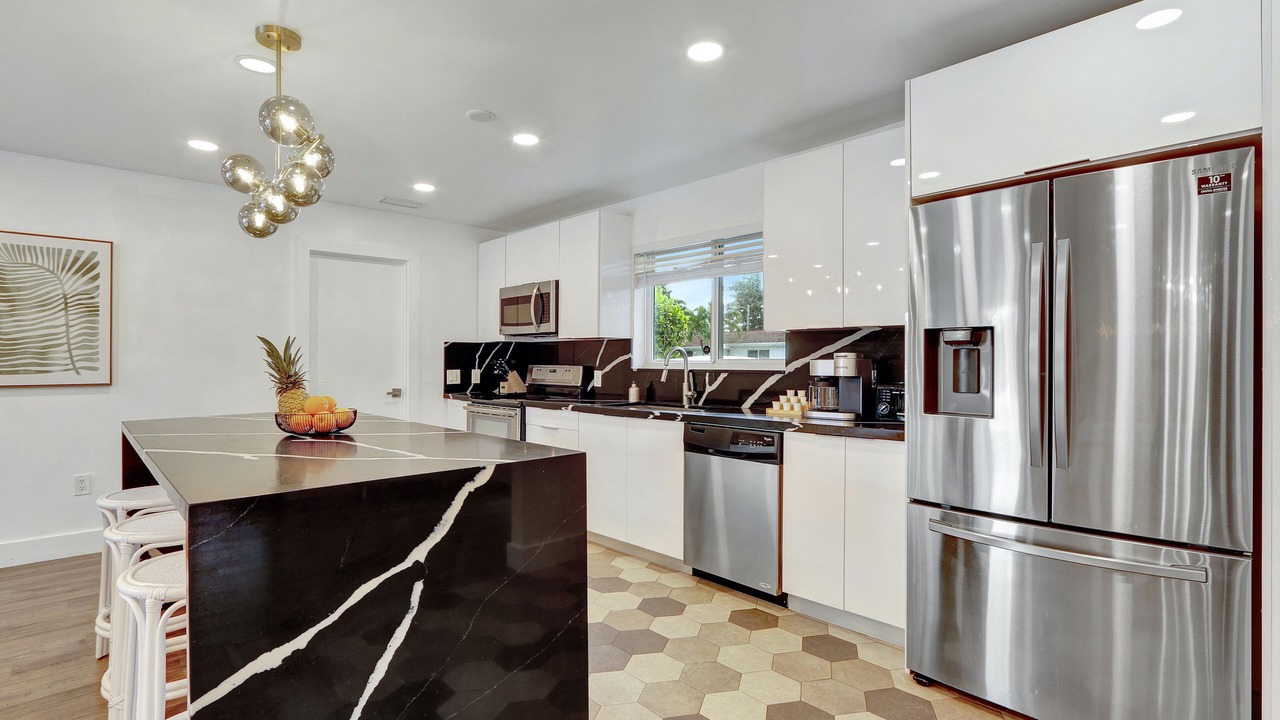 Photo of Kitchen in Golden Glades