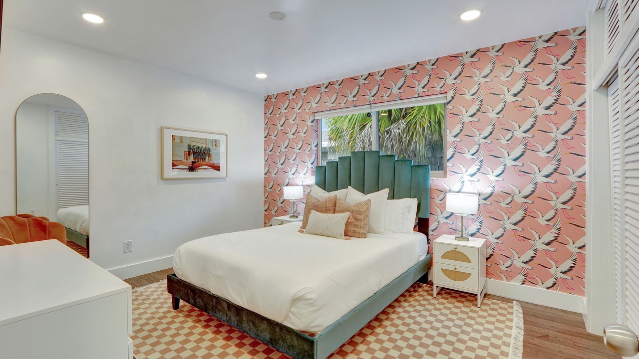 Photo of Bedroom in Golden Glades