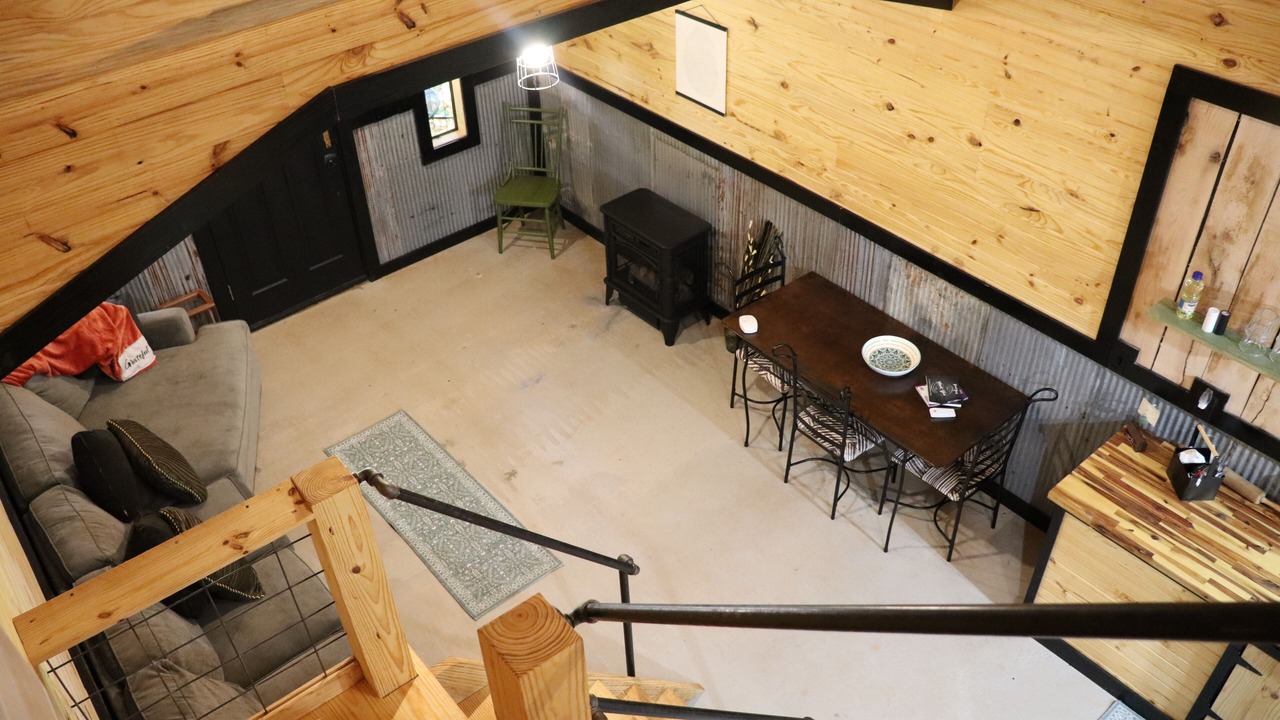 Photo of Livingroom in Powell