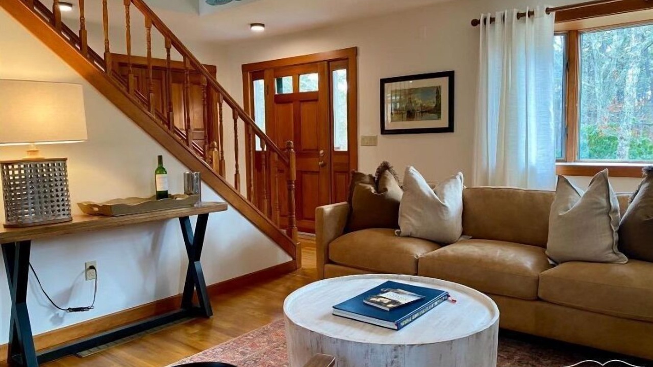 Photo of Livingroom in Lagoon Heights