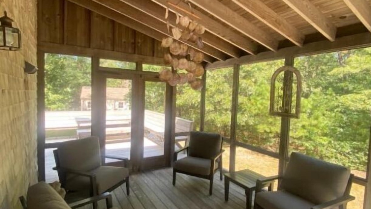 Photo of Outdoor in Lagoon Heights