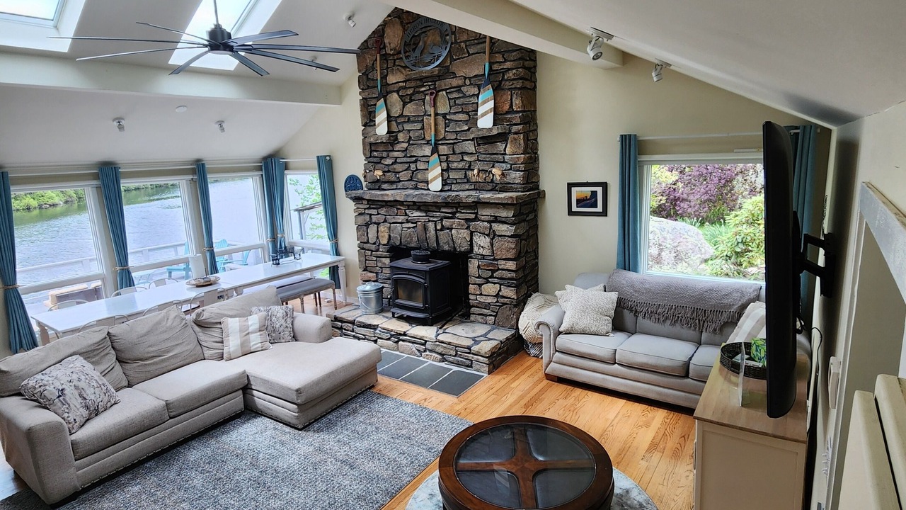 Photo of Livingroom in Hope Valley