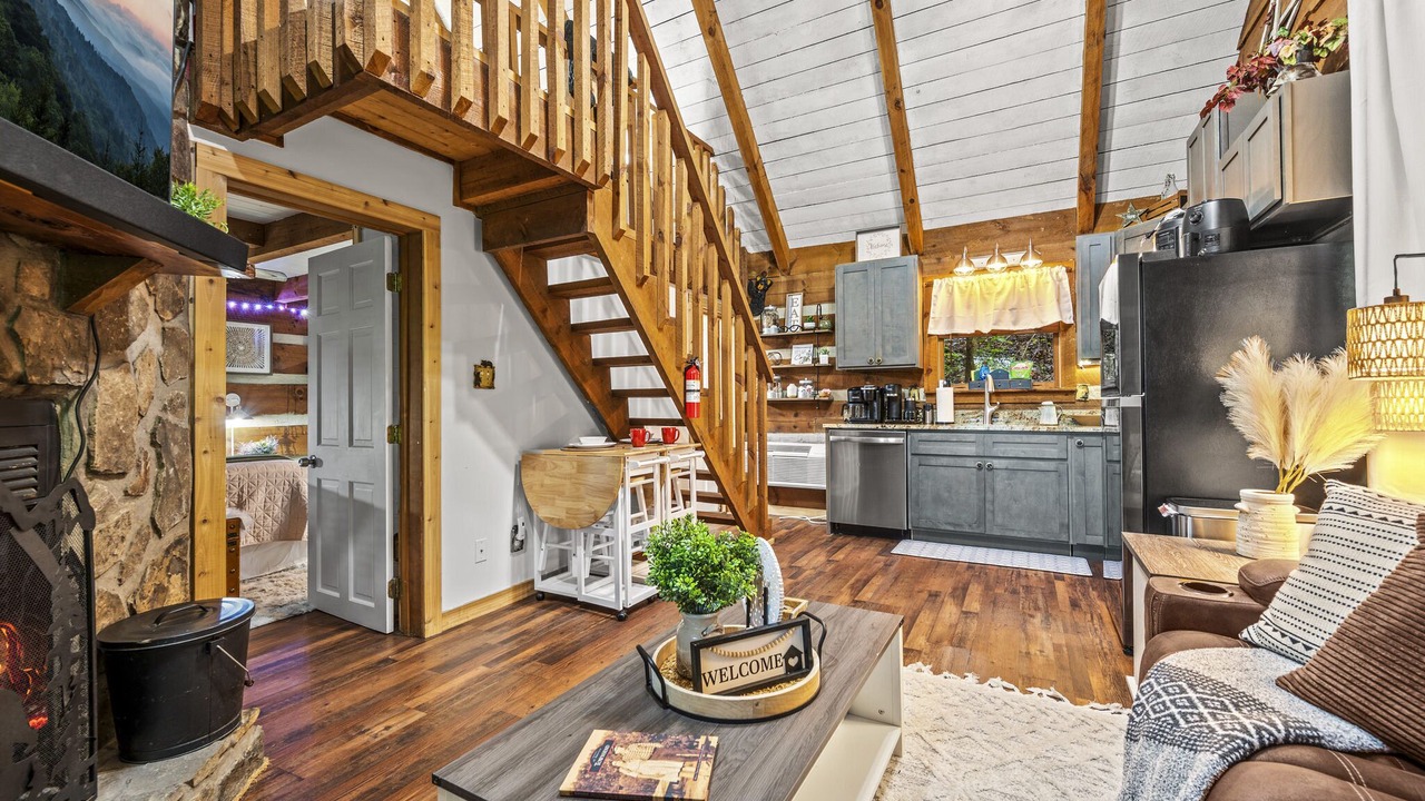Photo of Livingroom in Townsend