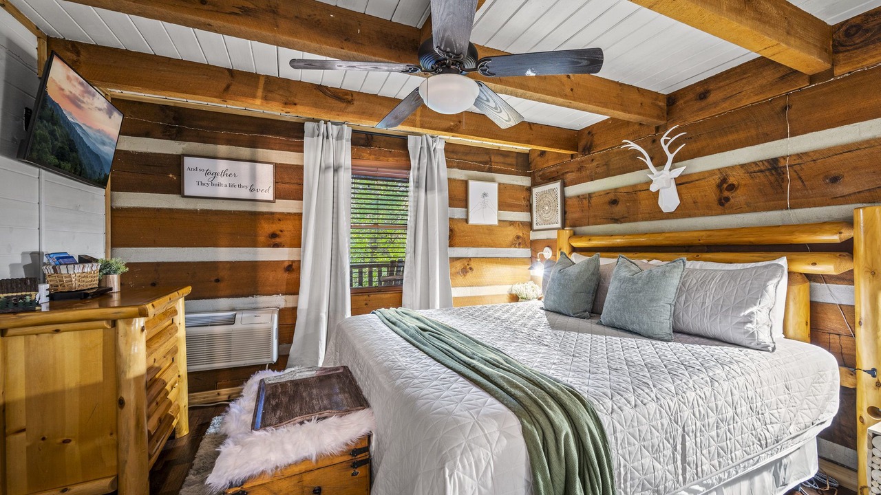 Photo of Bedroom in Townsend