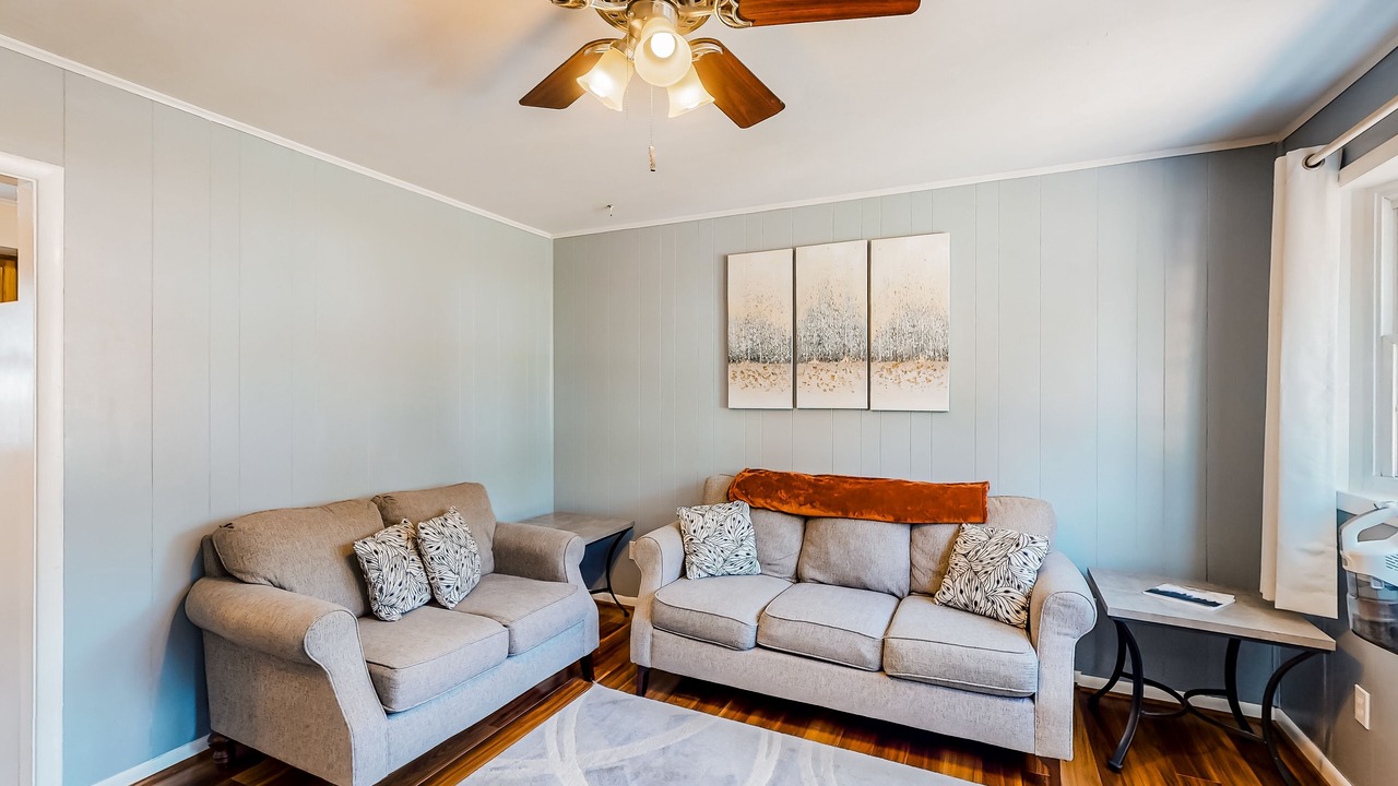 Photo of Livingroom in South Glens Falls