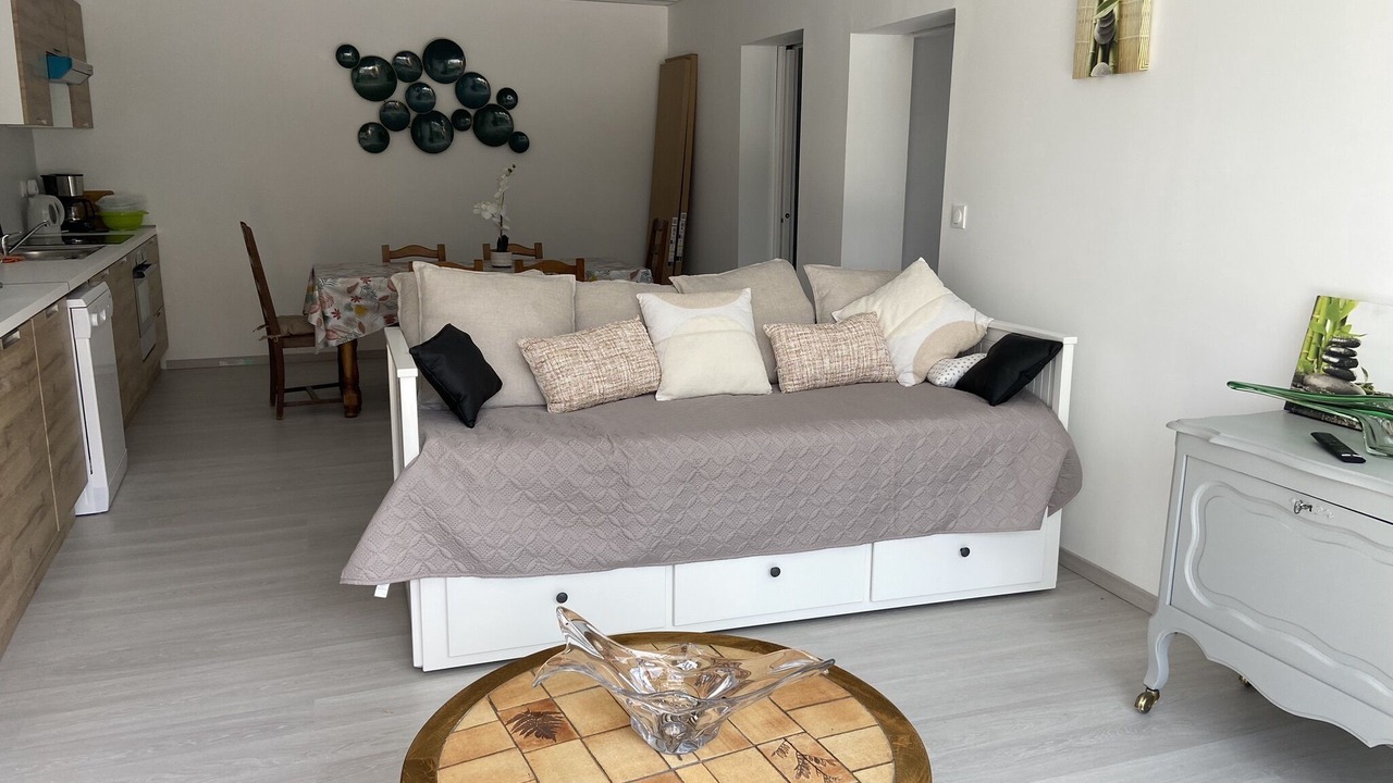 Photo of Livingroom in Camblain-Chatelain
