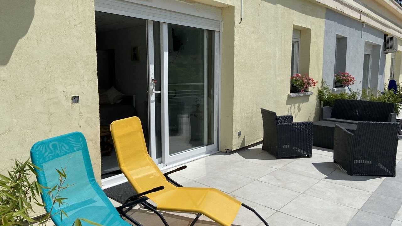 Photo of Patio Balcony in Camblain-Chatelain