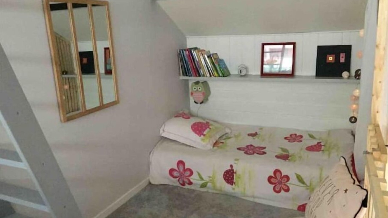 Photo of Bedroom in Campan