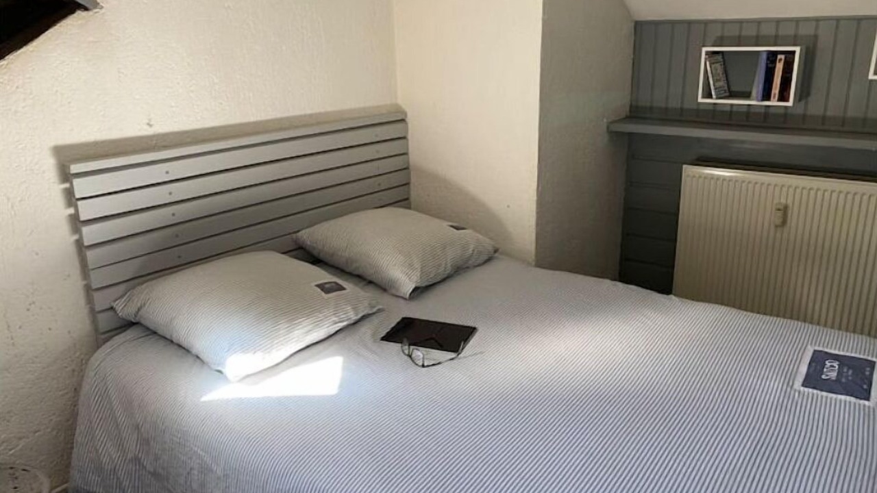 Photo of Bedroom in Campan