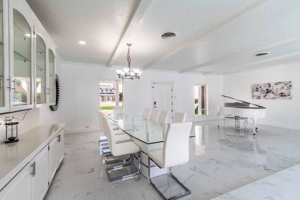 Photo of Bedroom in Bay Area