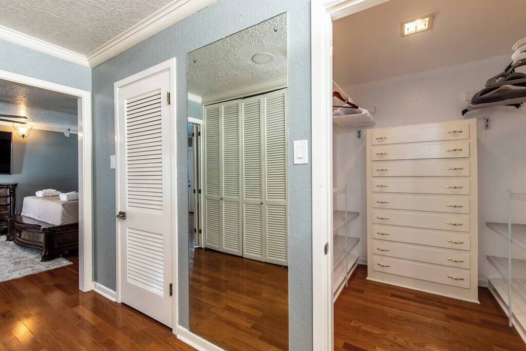 Photo of Bedroom in Bay Area