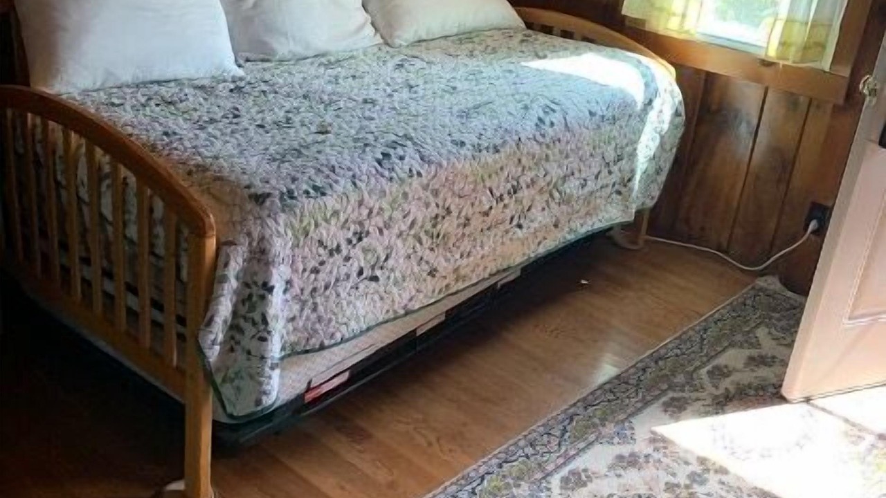 Photo of Bedroom in North Eastham