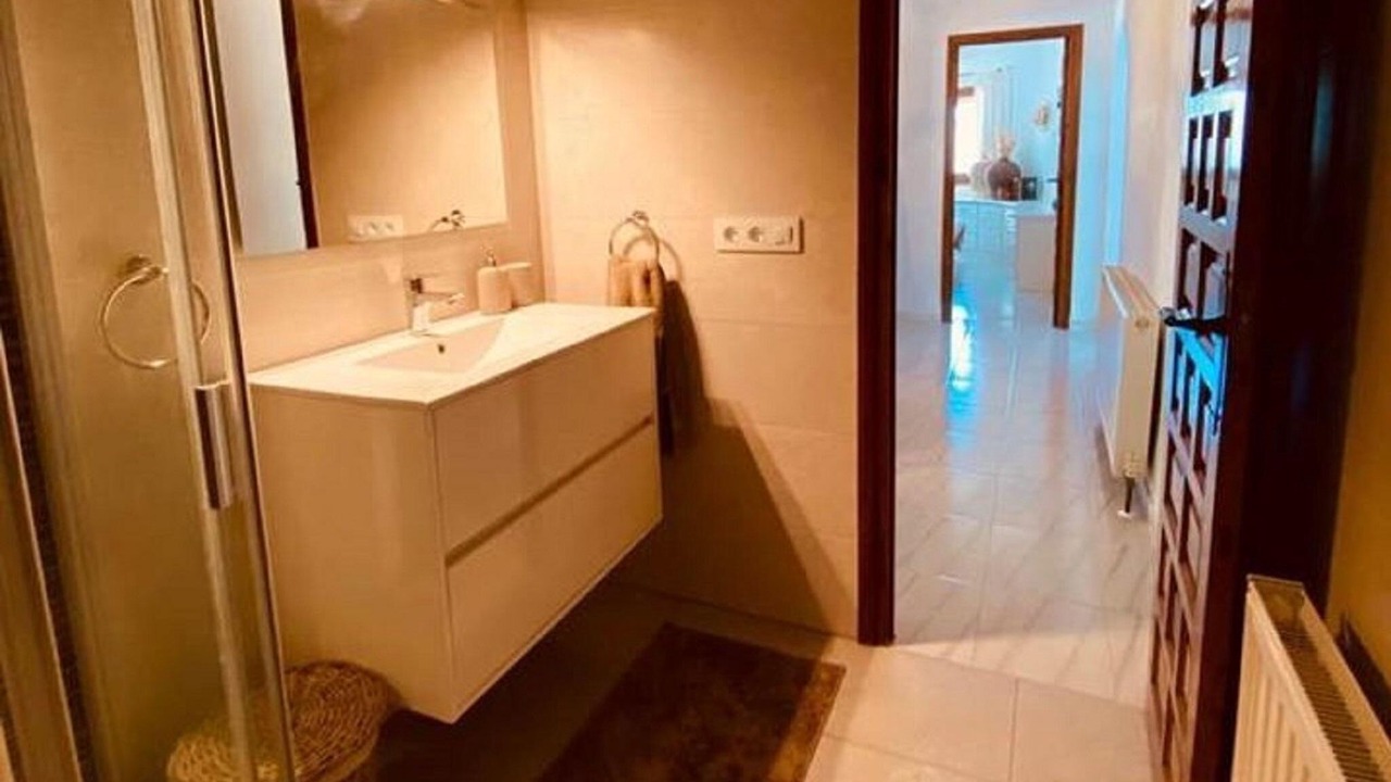 Photo of Bathroom in Alcalali