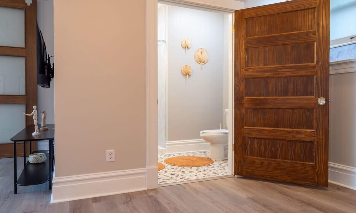 Photo of Bathroom in Tower Grove East