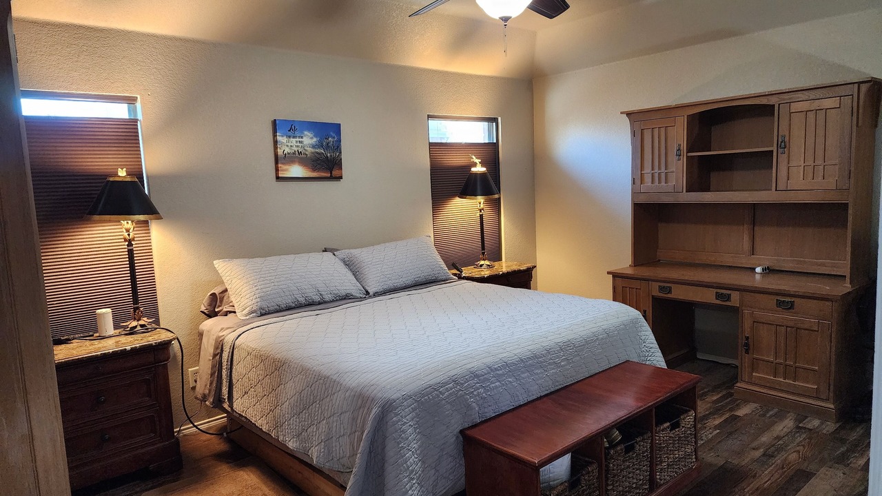 Photo of Bedroom in Justin