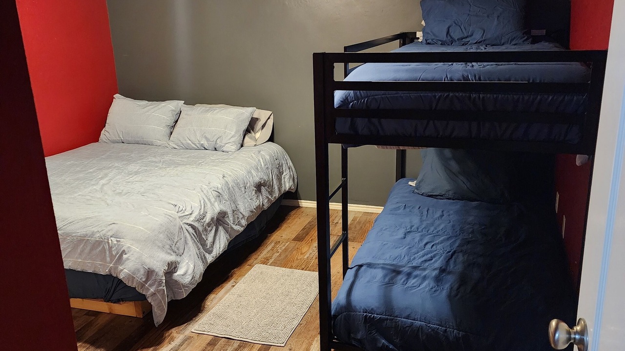 Photo of Bedroom in Justin