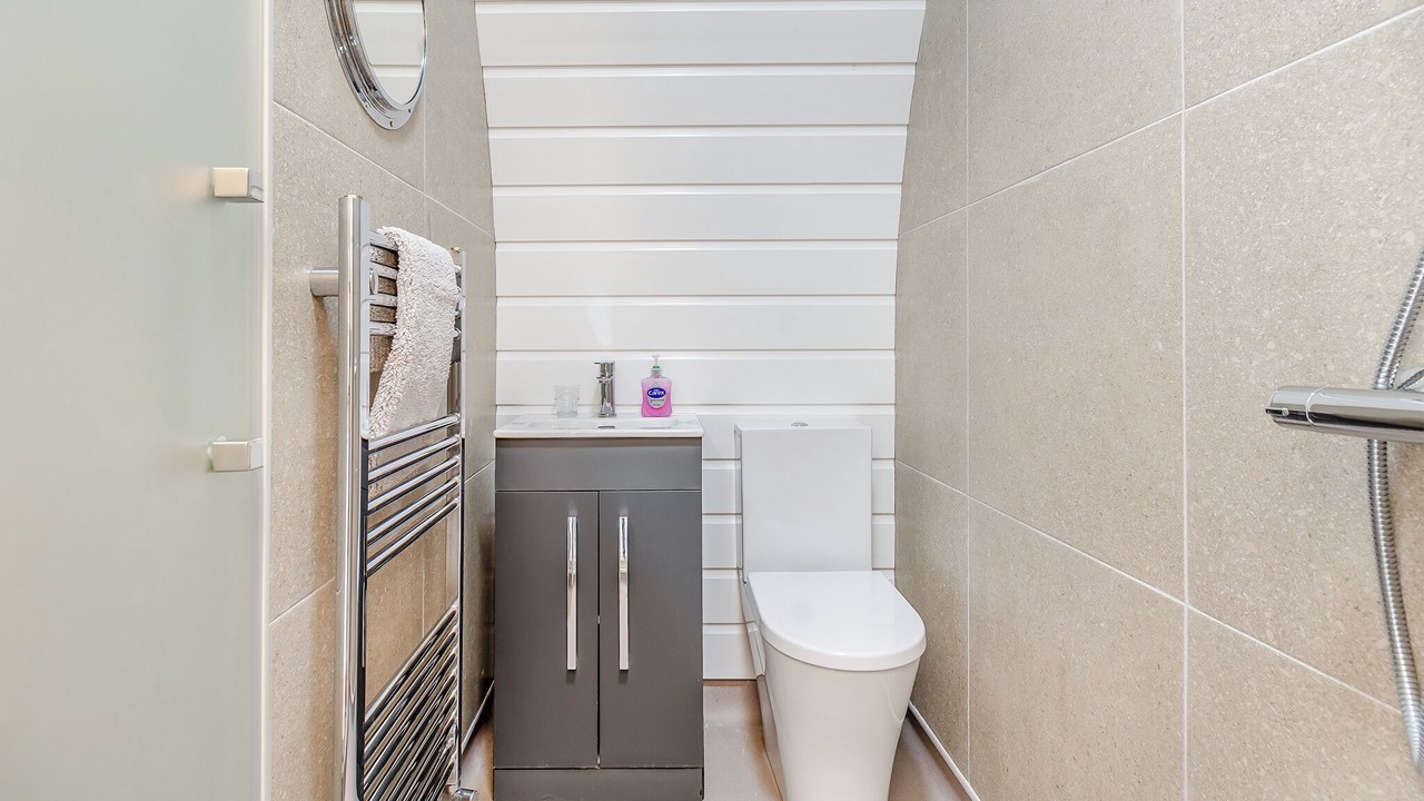 Photo of Others in Cayton