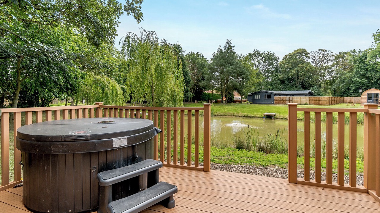 Photo of Others in Cayton