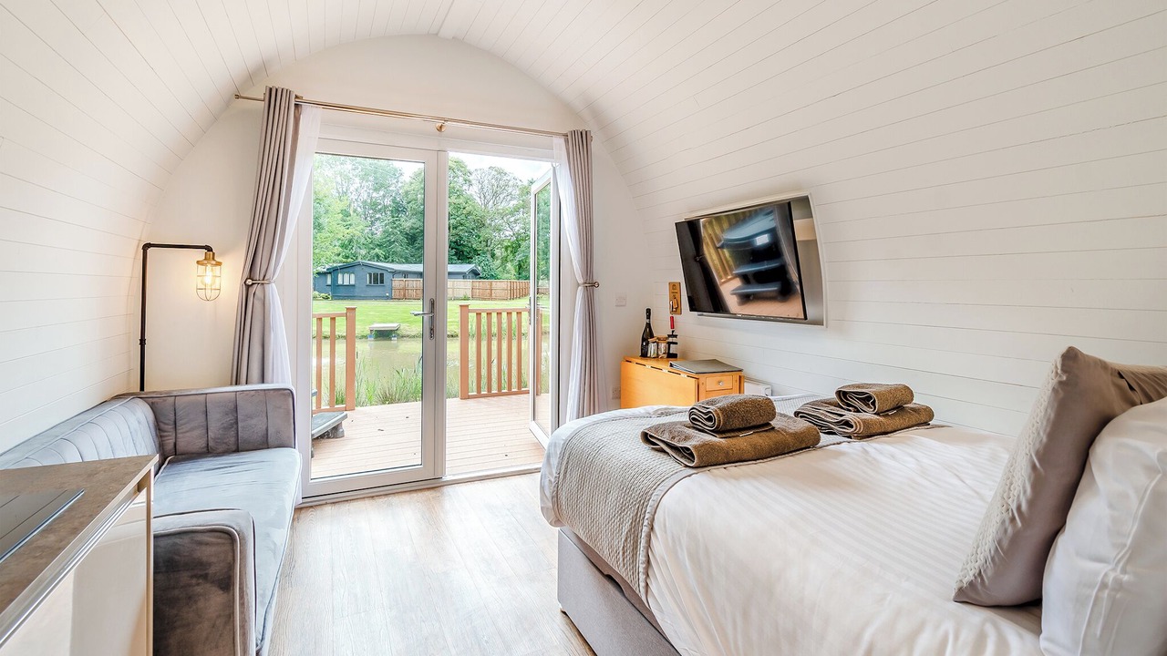 Photo of Others in Cayton