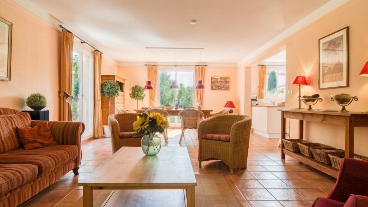 Photo of Livingroom in Nans-les-Pins
