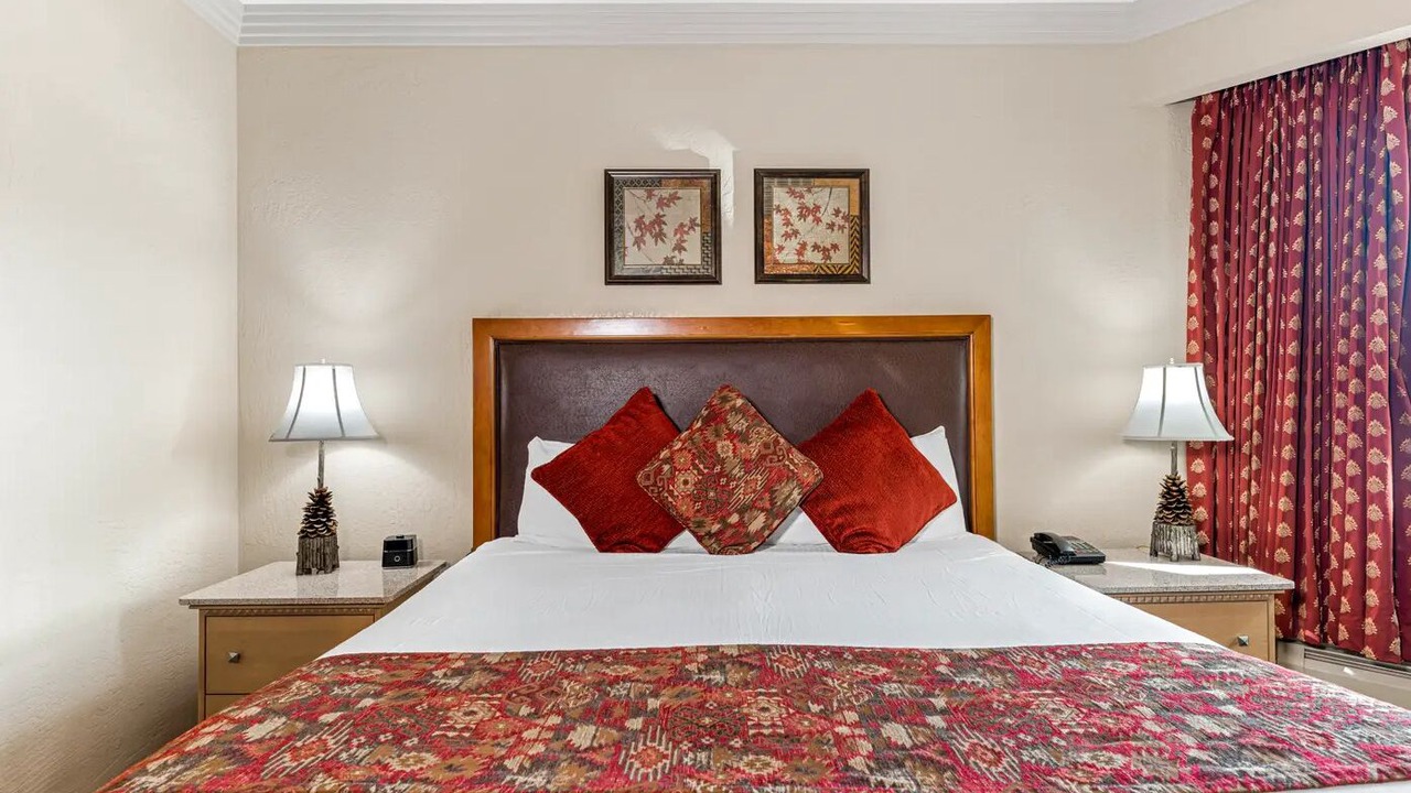 Photo of Bedroom in Tahoe Village