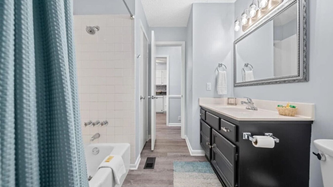 Photo of Bathroom in Hot Springs Village