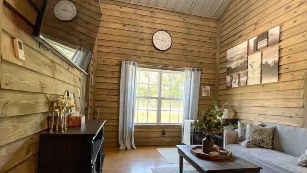 Photo of Livingroom in Duncanville