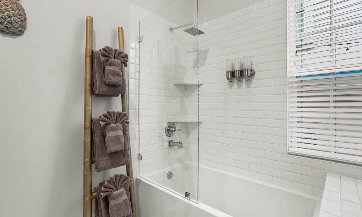 Photo of Bathroom in Saint Thomas Development