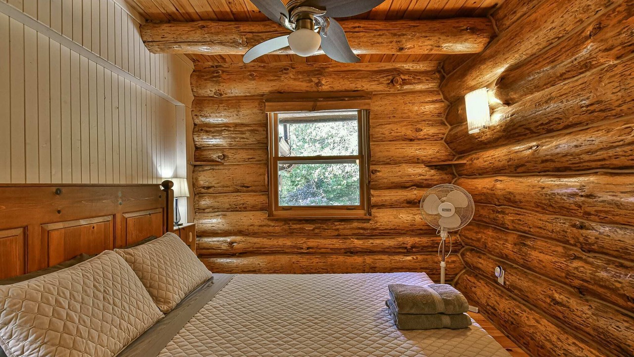 Photo of Bedroom in Pine Hill