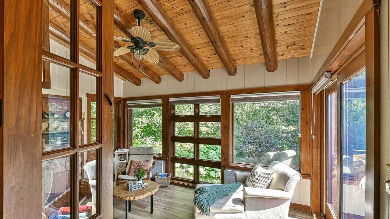 Photo of Livingroom in Pine Hill