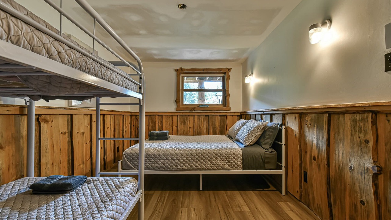 Photo of Bedroom in Pine Hill