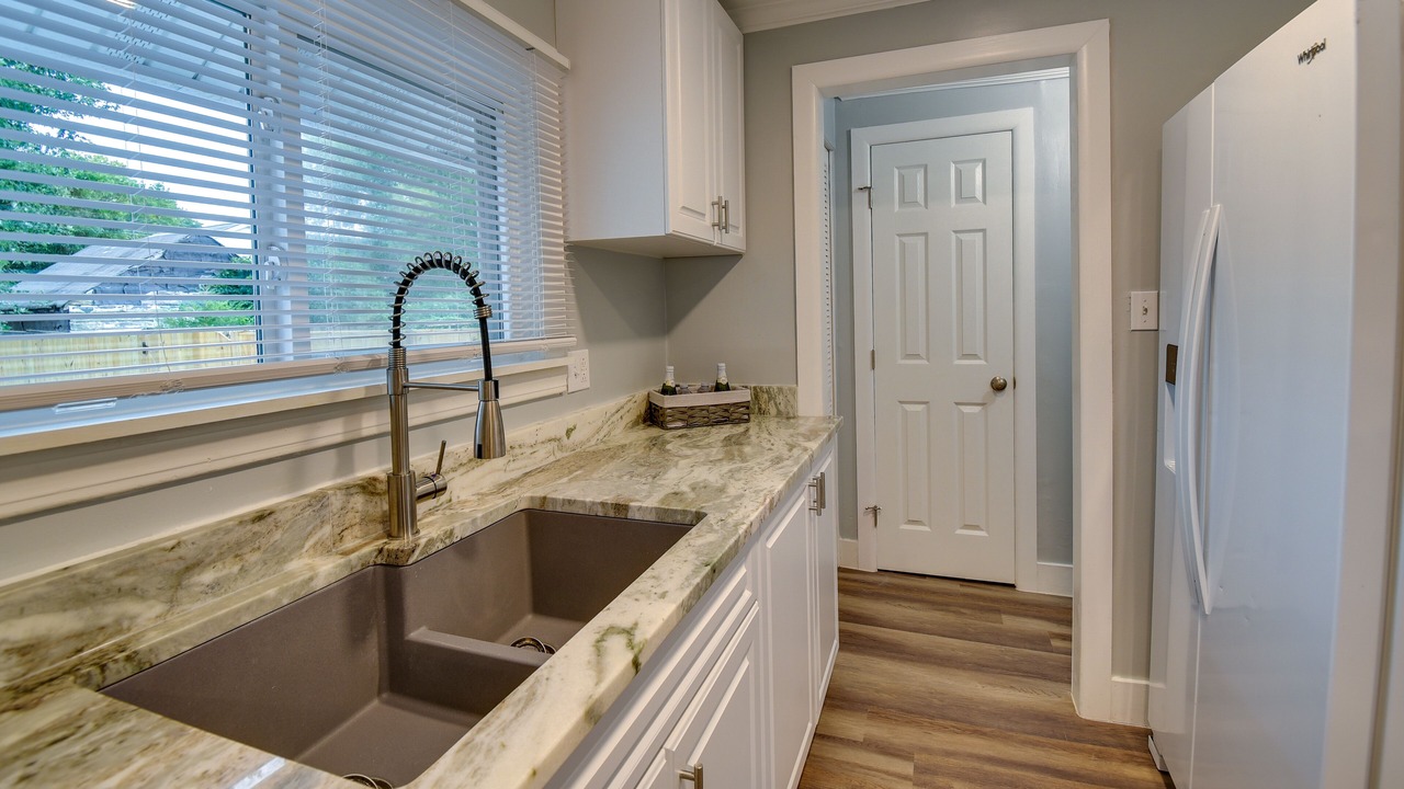 Photo of Kitchen in Buckroe Beach