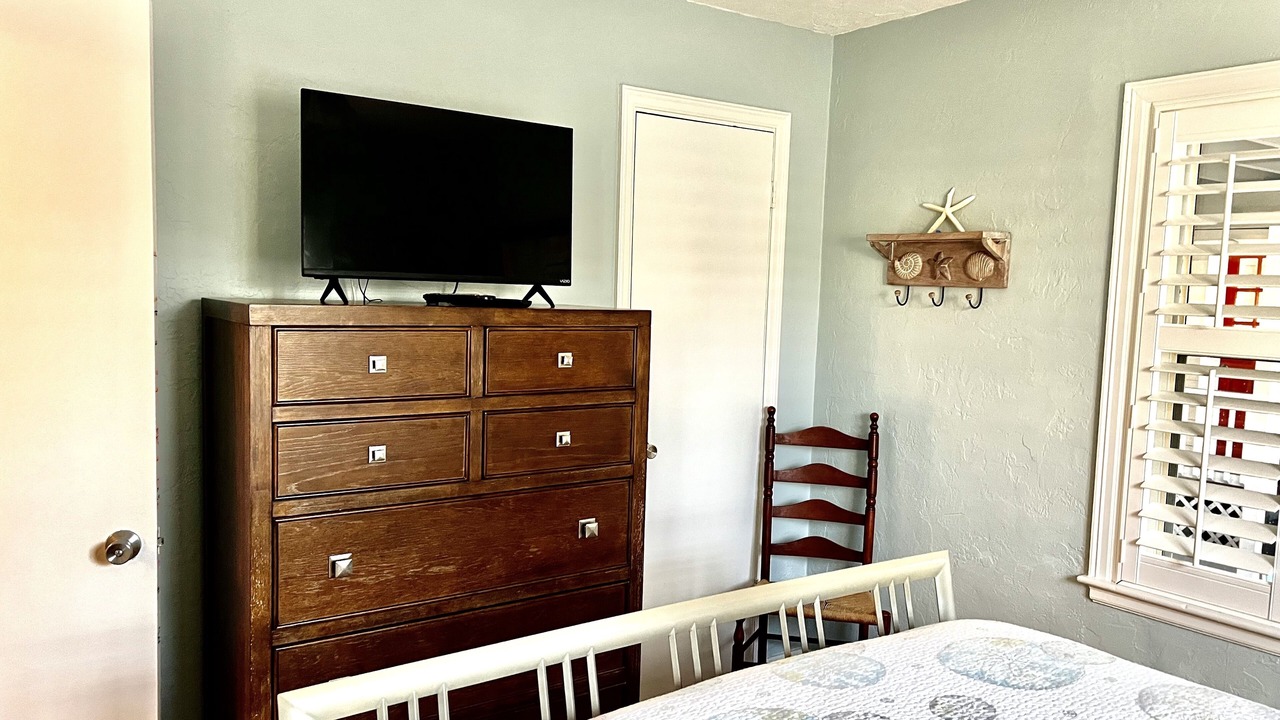 Photo of Bedroom in Treasure Island
