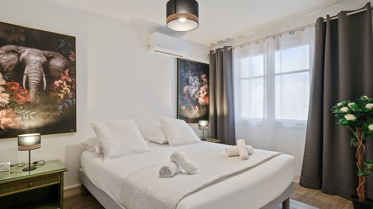 Photo of Bedroom in Le Cannet